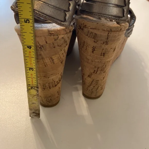Juicy Couture Silver Strappy Leather Slingback Kody Wedge Sandals size 10 - Picture 8 of 9